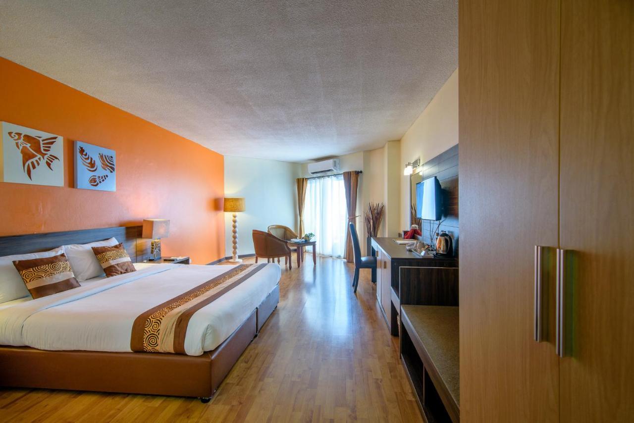 Golden Beach Cha-Am Hotel Eksteriør billede